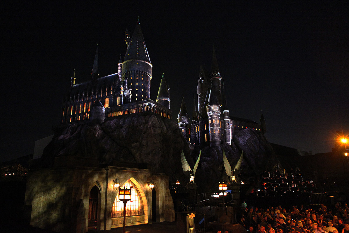 Wizarding World Hollywood Grand Opens : Endorexpress