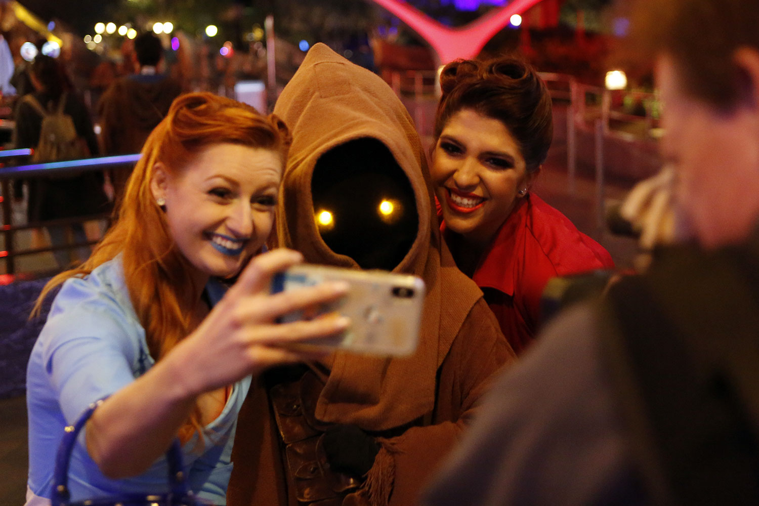 Photo Tour: Disneyland After Dark: Star Wars Nite 1 : EndorExpress